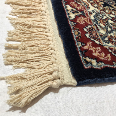 Frange annodate tappeto damascato