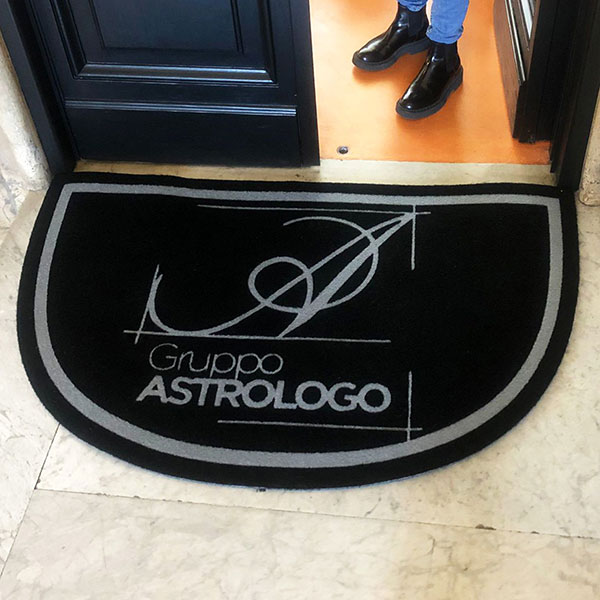 Casa dello zerbino Gruppo Astrologo